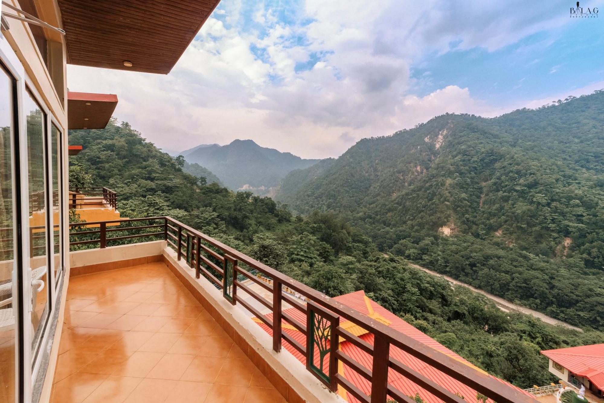Veda5 Ayurveda&Yoga Retreat Rishīkesh Exterior foto