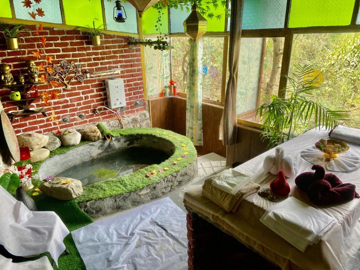 Veda5 Ayurveda&Yoga Retreat Rishīkesh Exterior foto
